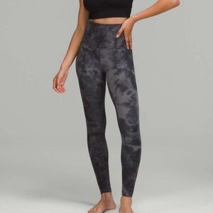 Lululemon Wunder Train HR Tight 28” in Diamond Dye Pitch Grey Graphite Grey